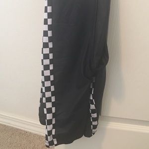Checkered pseudo-leather leggings